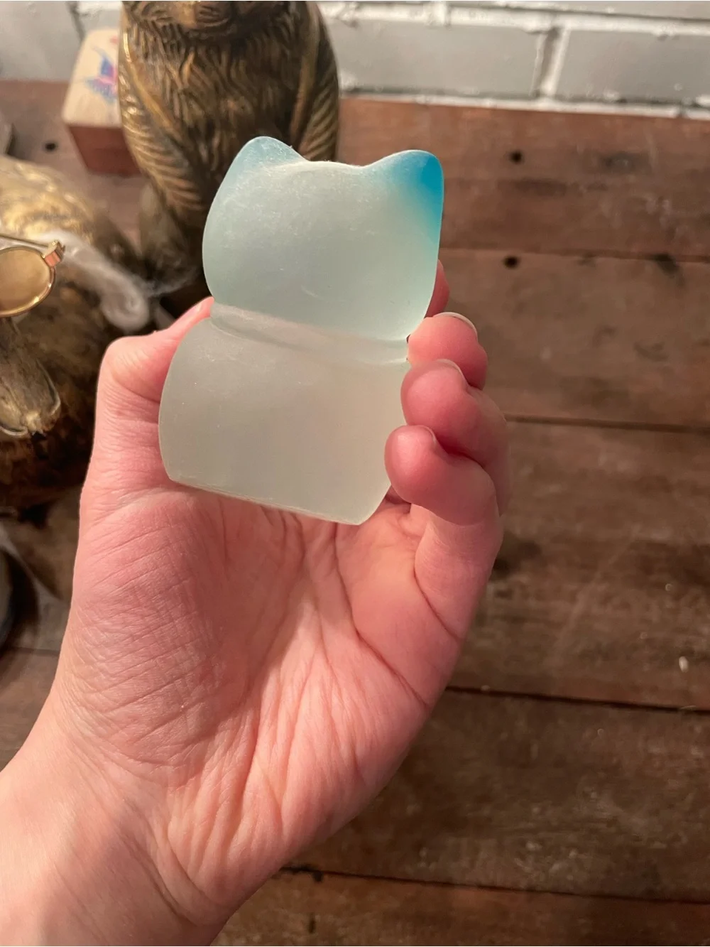 2-Piece Maneki-neko, or Japanese lucky cats resin frosted glass